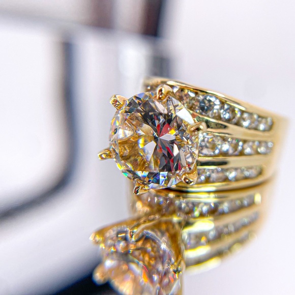 Gold Tone Round Cute Cubic Zirconia with Rows Stones Beneath Ring - Picture 8 of 8